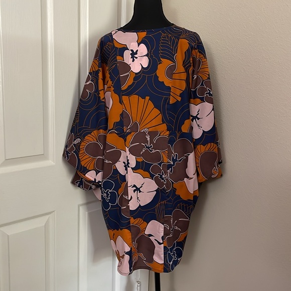 NWT Manuhealii Makapuʻu Dress Hibiscus Salted Caramel OS - Picture 2 of 11